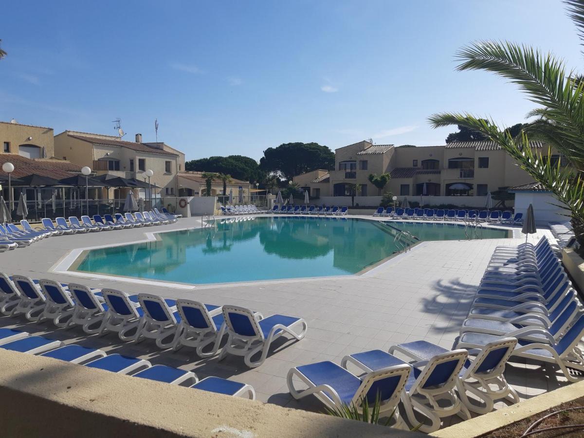 Studio Climatise Cosy Avec Grande Piscine Chauffee Agde Exteriör bild