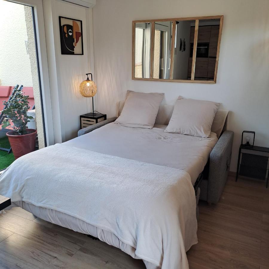 Studio Climatise Cosy Avec Grande Piscine Chauffee Agde Exteriör bild
