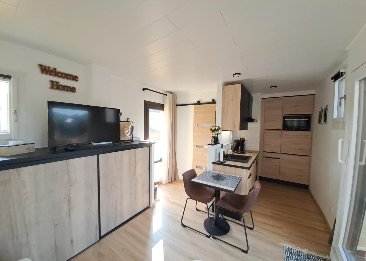 Studio Climatise Cosy Avec Grande Piscine Chauffee Agde Exteriör bild